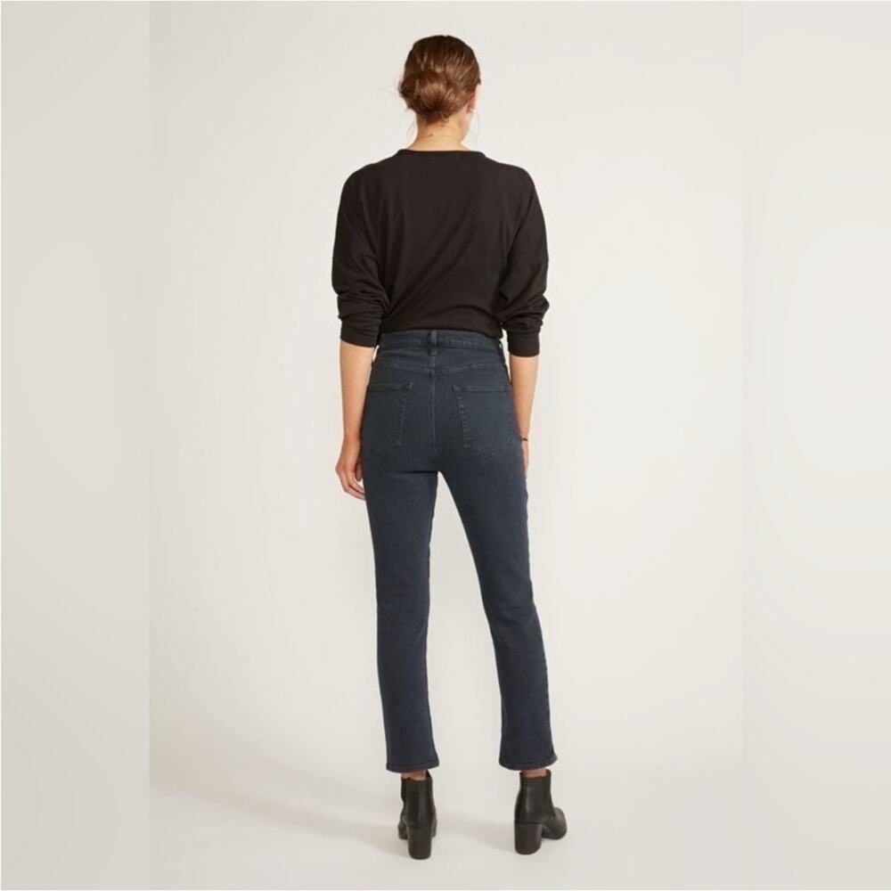 Etica Scarlett Mid Rise‎ Skinnyish Leg Chewed Hem Jeans 30 Night Stripe - Picture 9 of 9